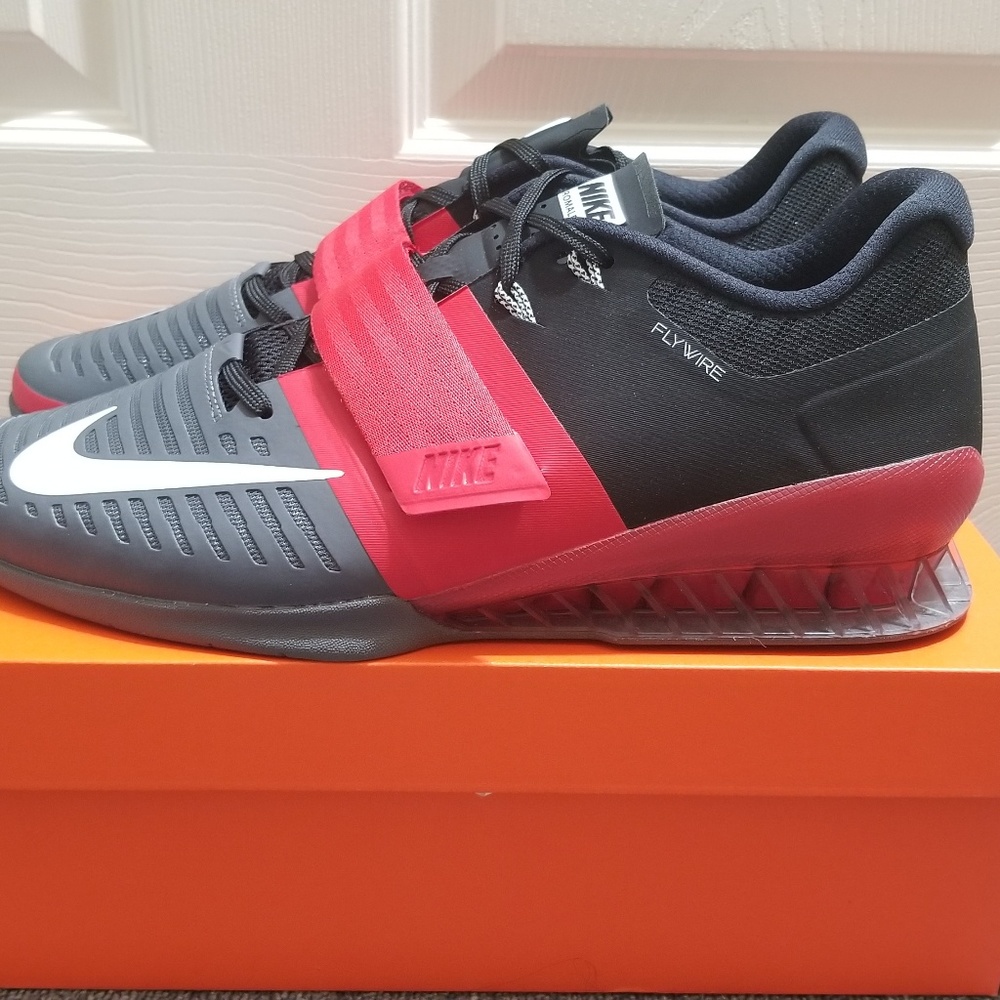 Nike Romaleos 3 Black Red Squatting Training Shoes